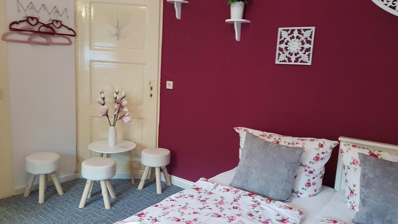 Gasthaus Alter Bahnhof Hotell Metzdorf Eksteriør bilde