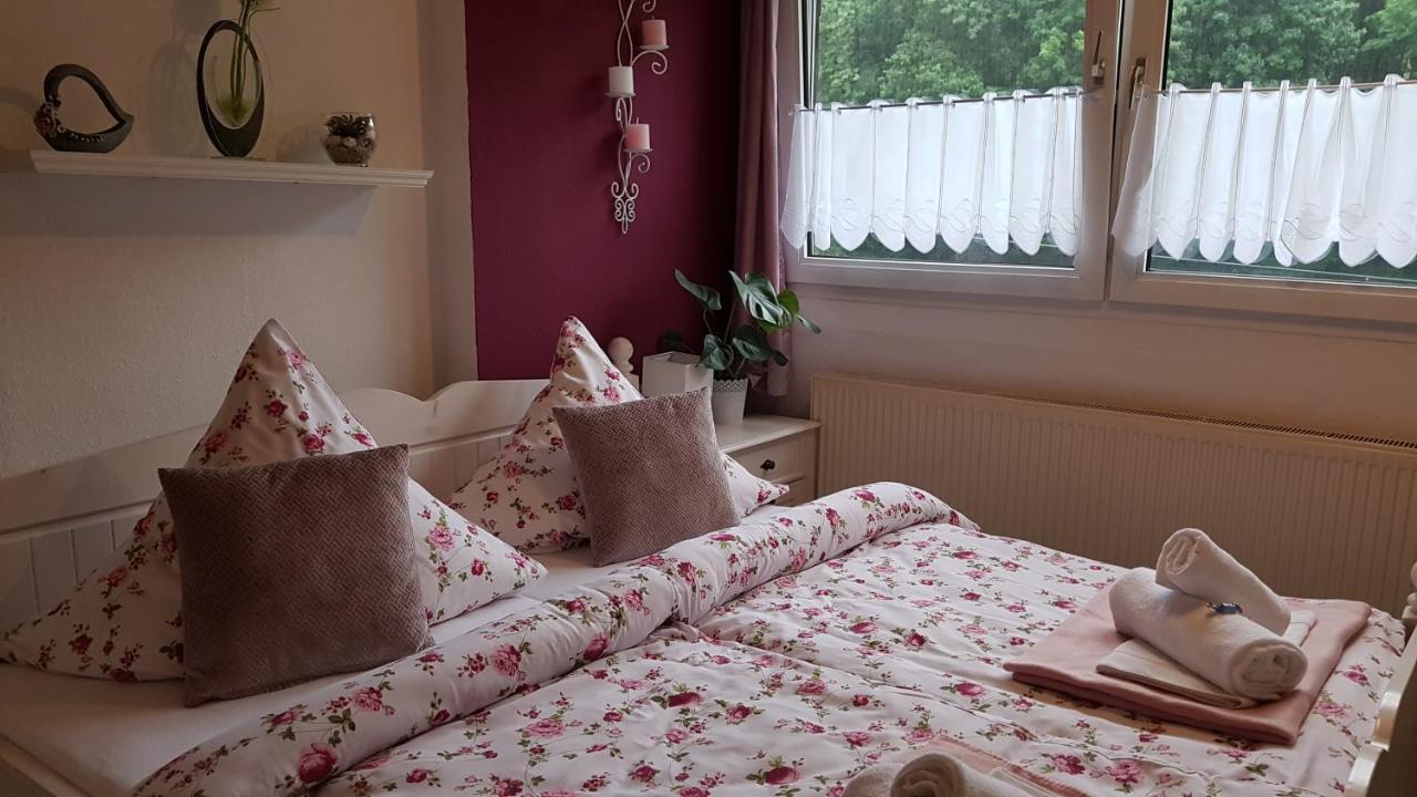 Gasthaus Alter Bahnhof Hotell Metzdorf Eksteriør bilde